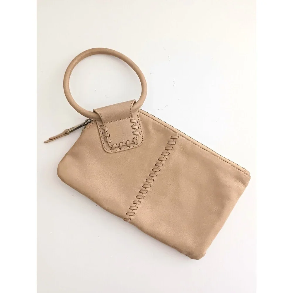 HOBO Sable Wristlet Bag Irish Cream Tan Leather Circle Handle 10X6